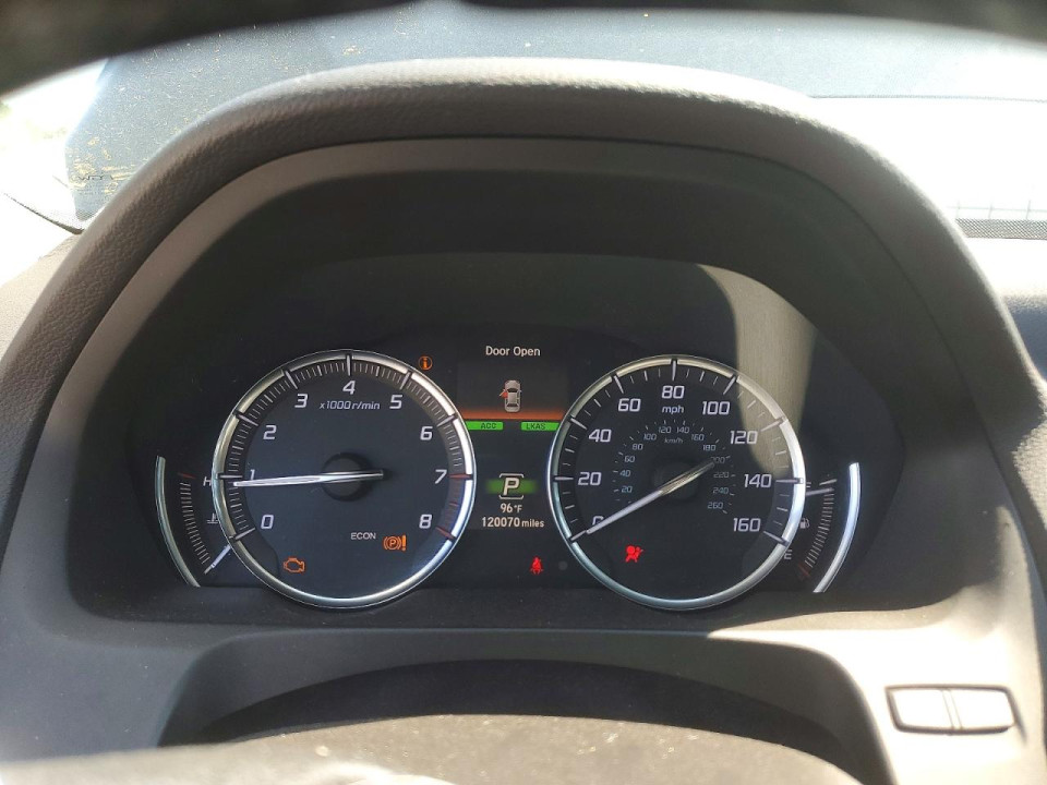 Acura TLX 2018 з аукціону Copart