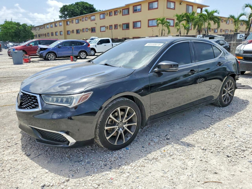 Acura TLX 2019 з аукціону Copart