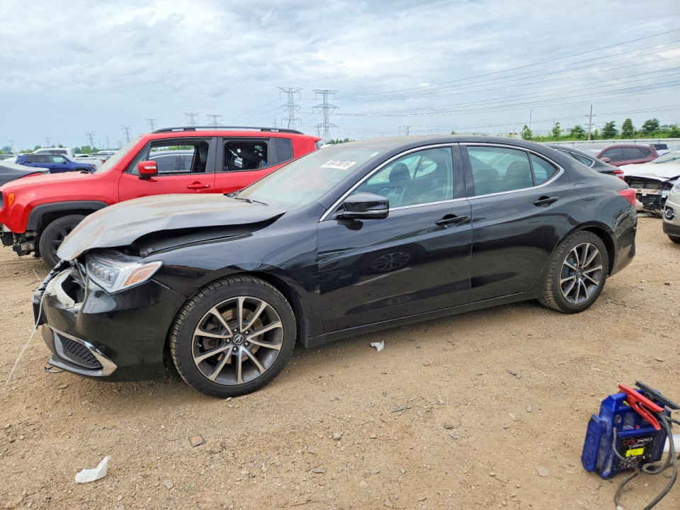 Acura TLX 2018 з аукціону Copart