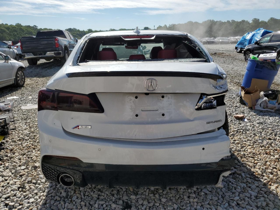 Acura TLX 2019 з аукціону Copart