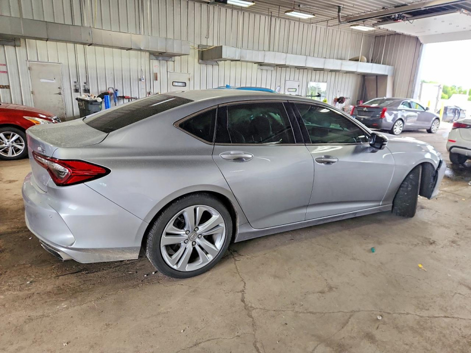Acura TLX 2023 з аукціону Copart