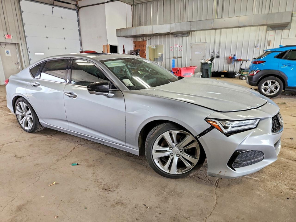 Acura TLX 2023 з аукціону Copart