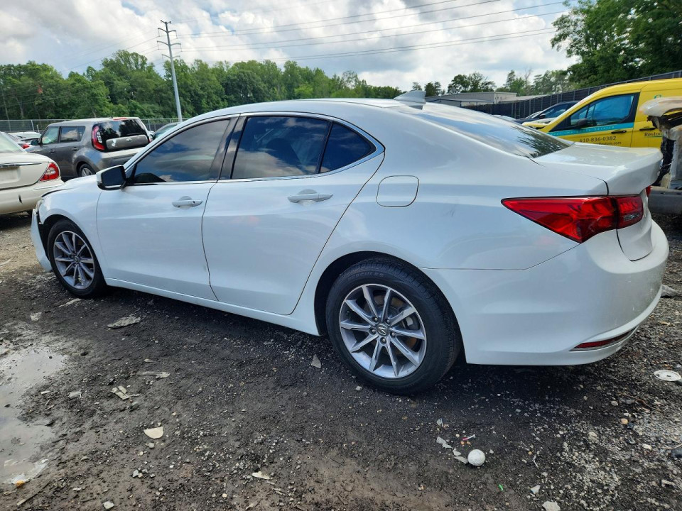 Acura TLX 2019 з аукціону Copart
