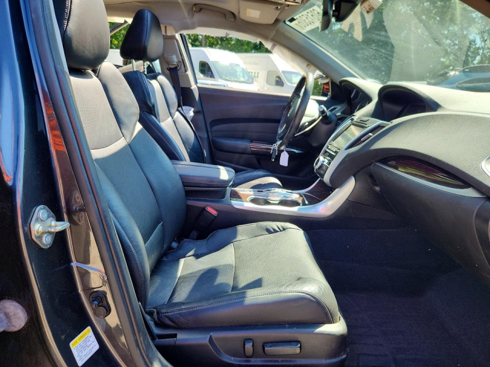 Acura TLX 2016 з аукціону Copart