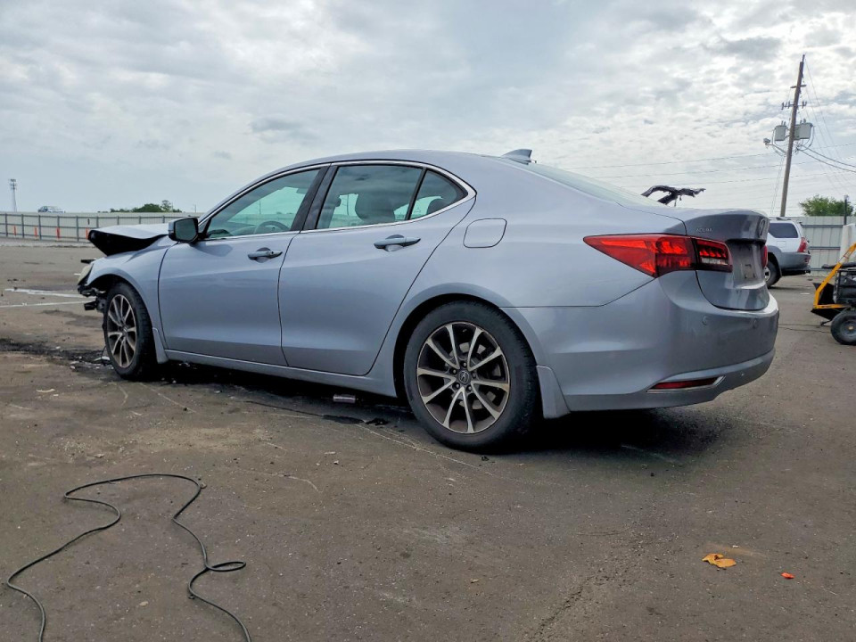 Acura TLX 2015 з аукціону Copart