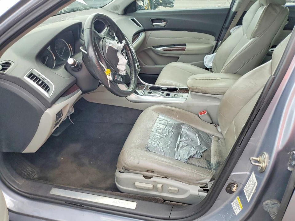 Acura TLX 2015 з аукціону Copart