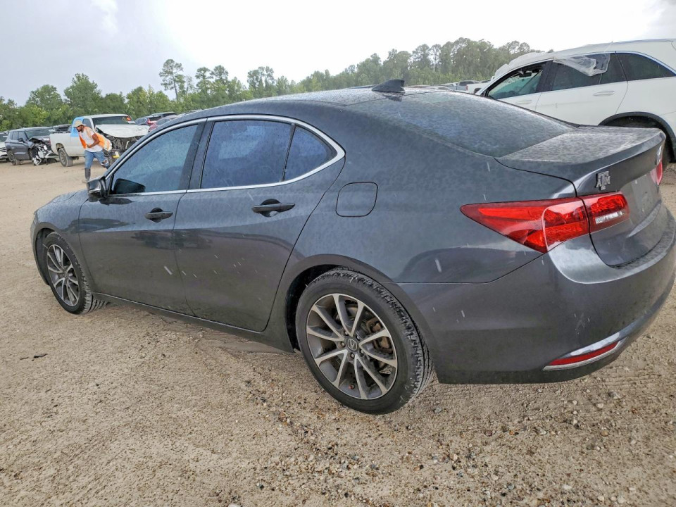 Acura TLX 2015 з аукціону Copart
