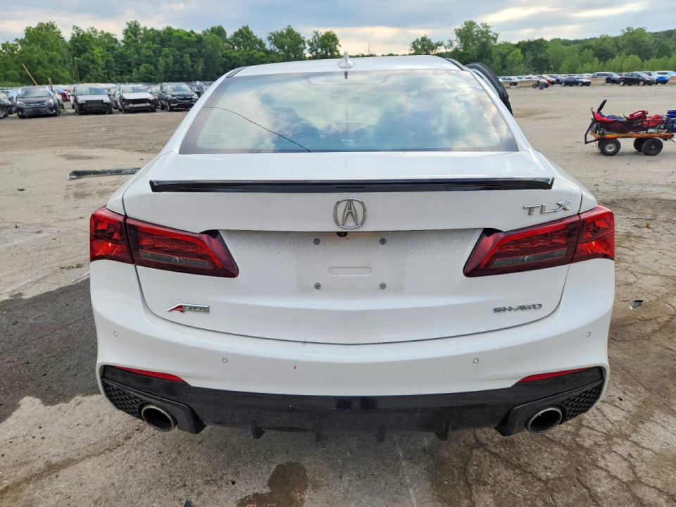 Acura TLX 2020 з аукціону Copart