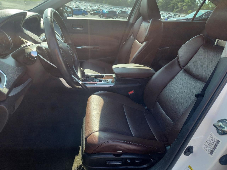 Acura TLX 2015 з аукціону Copart