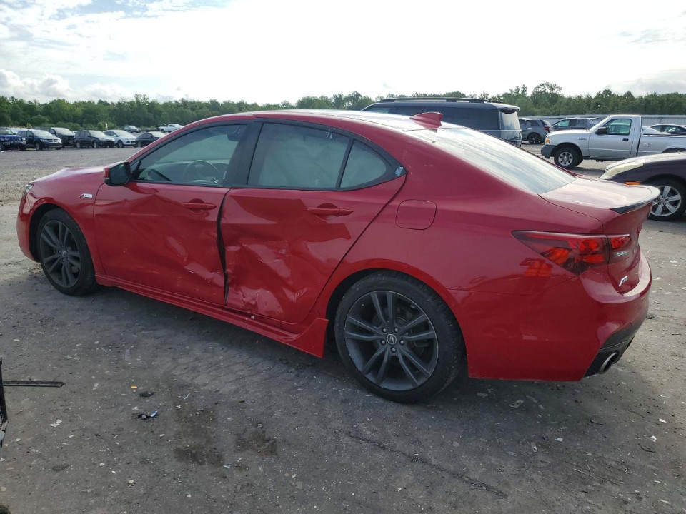 Acura TLX 2018 з аукціону Copart