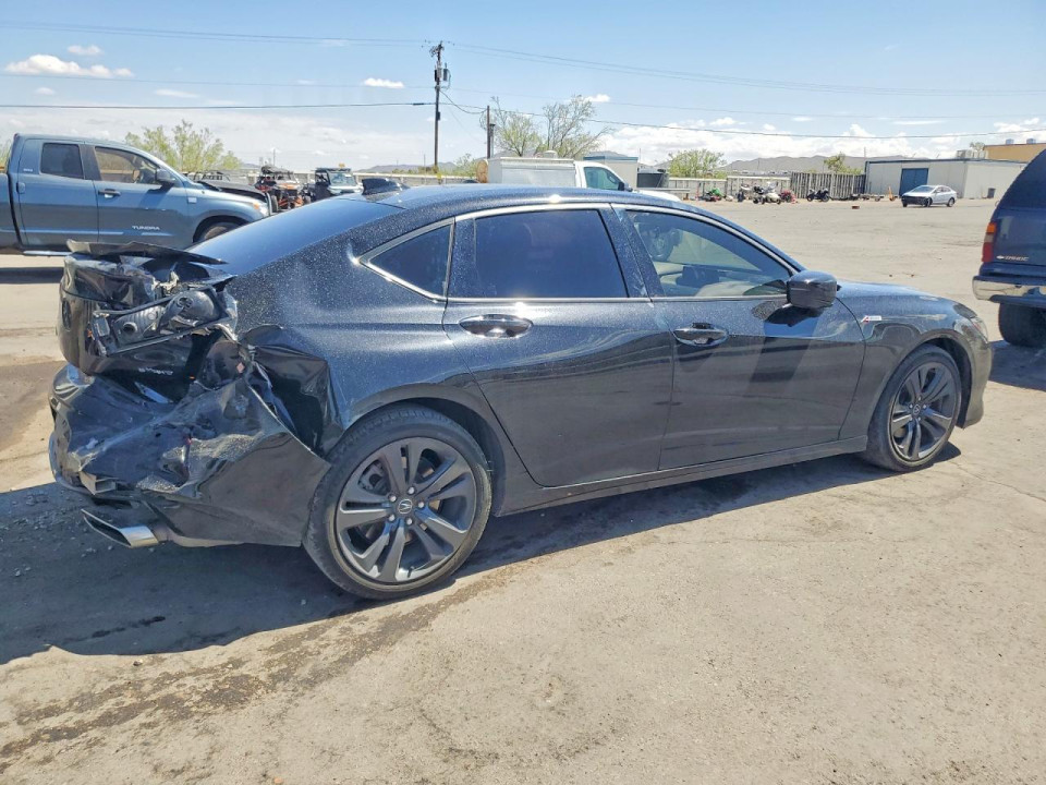 Acura TLX 2023 з аукціону Copart
