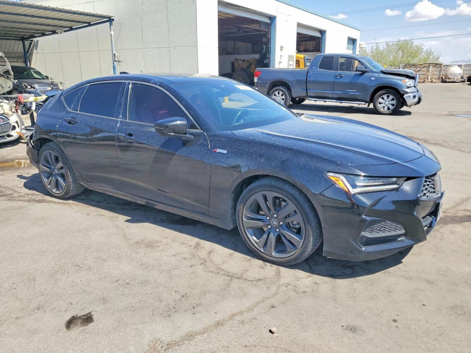 Acura TLX 2023 з аукціону Copart