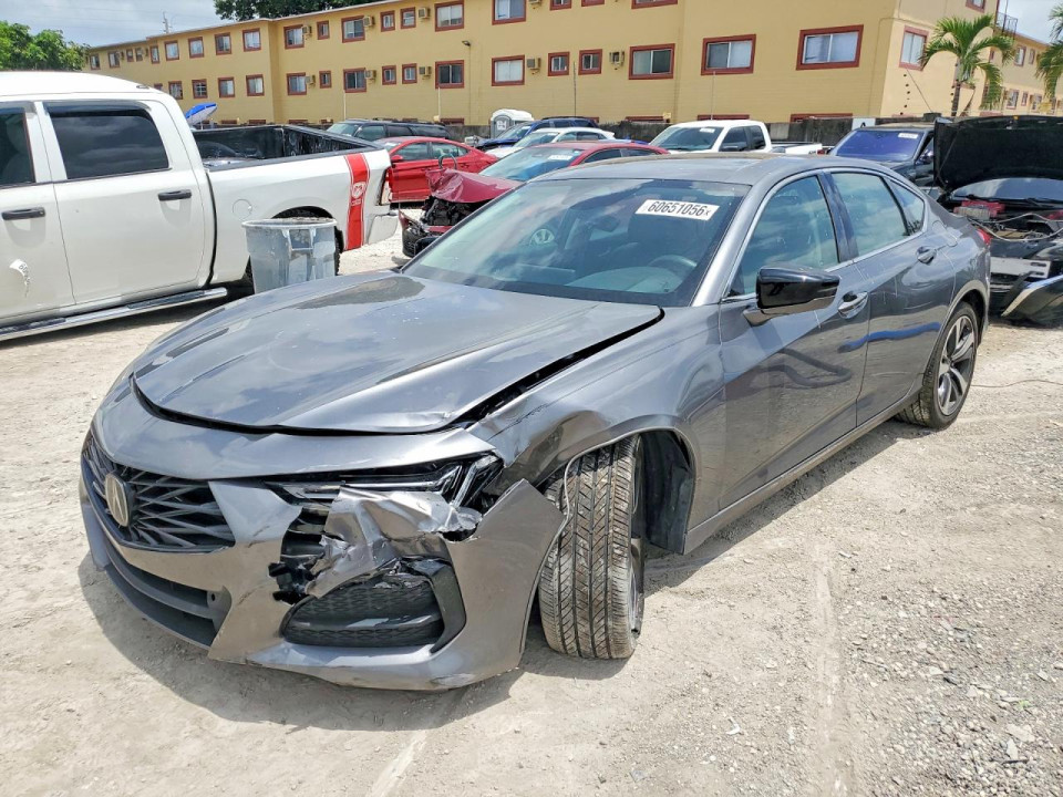 Acura TLX 2024 з аукціону Copart