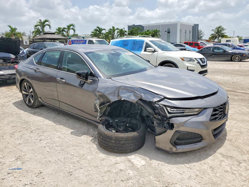 Acura TLX 2024 з аукціону Copart