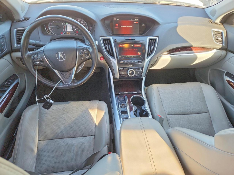 Acura TLX 2015 з аукціону Copart