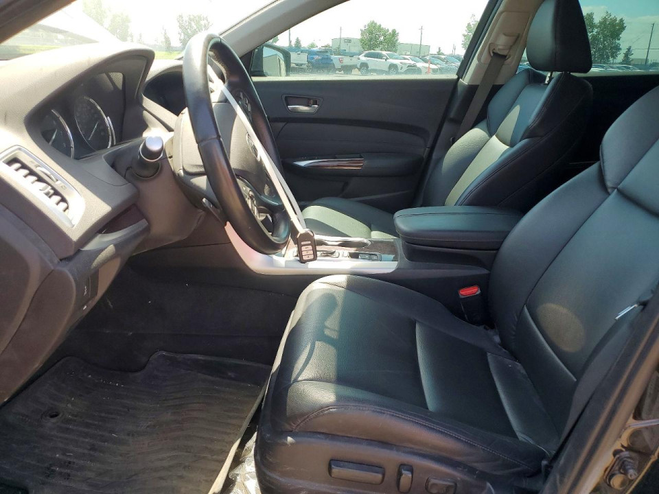 Acura TLX 2015 з аукціону Copart
