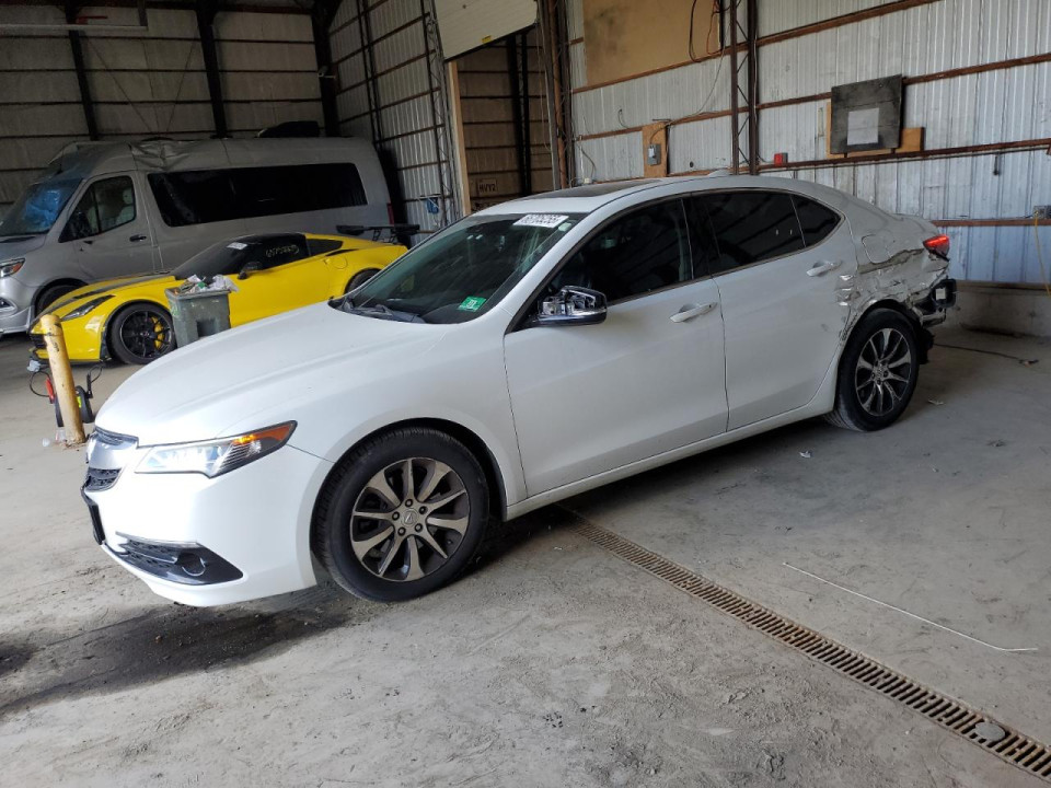 Acura TLX 2015 з аукціону Copart