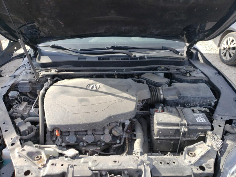 Acura TLX 2015 з аукціону Copart