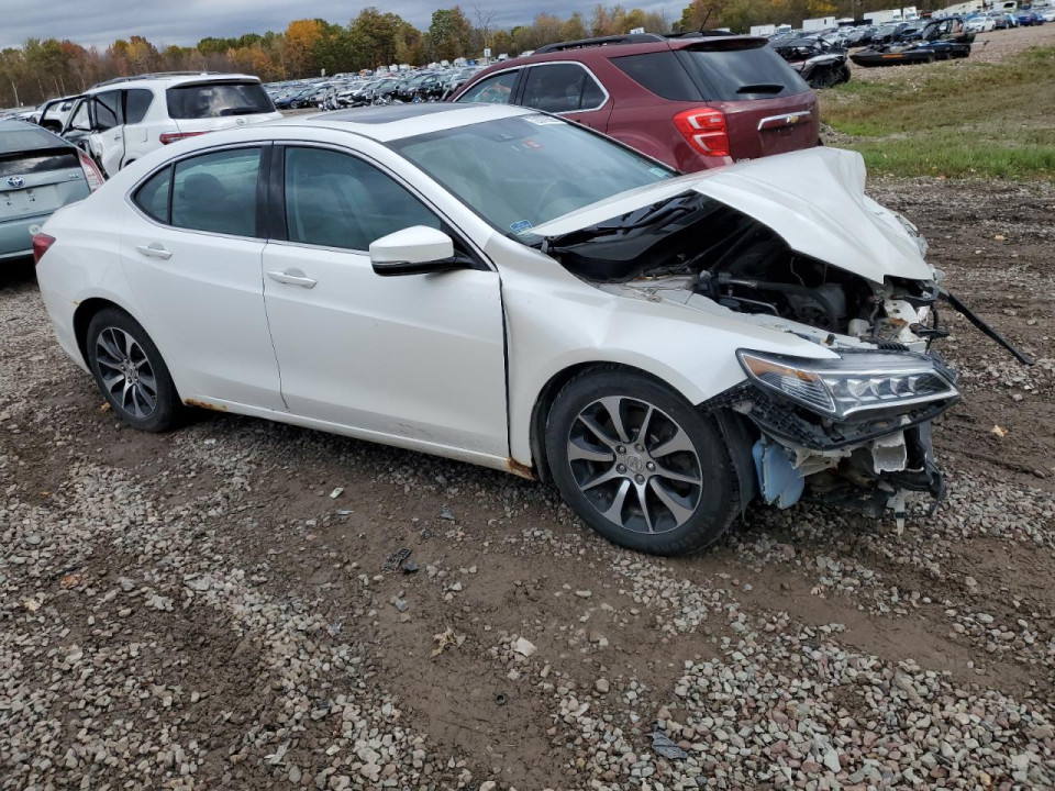 Acura TLX 2015 з аукціону Copart