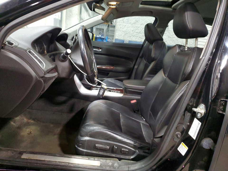 Acura TLX 2015 з аукціону Copart