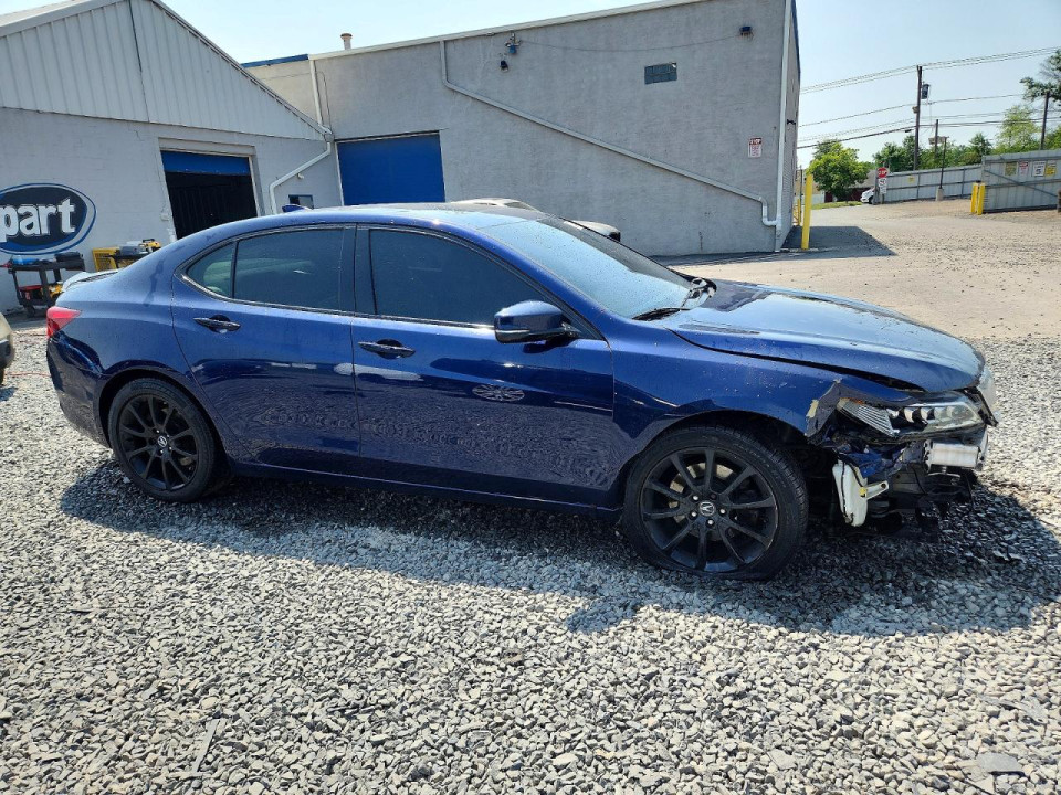 Acura TLX 2015 з аукціону Copart