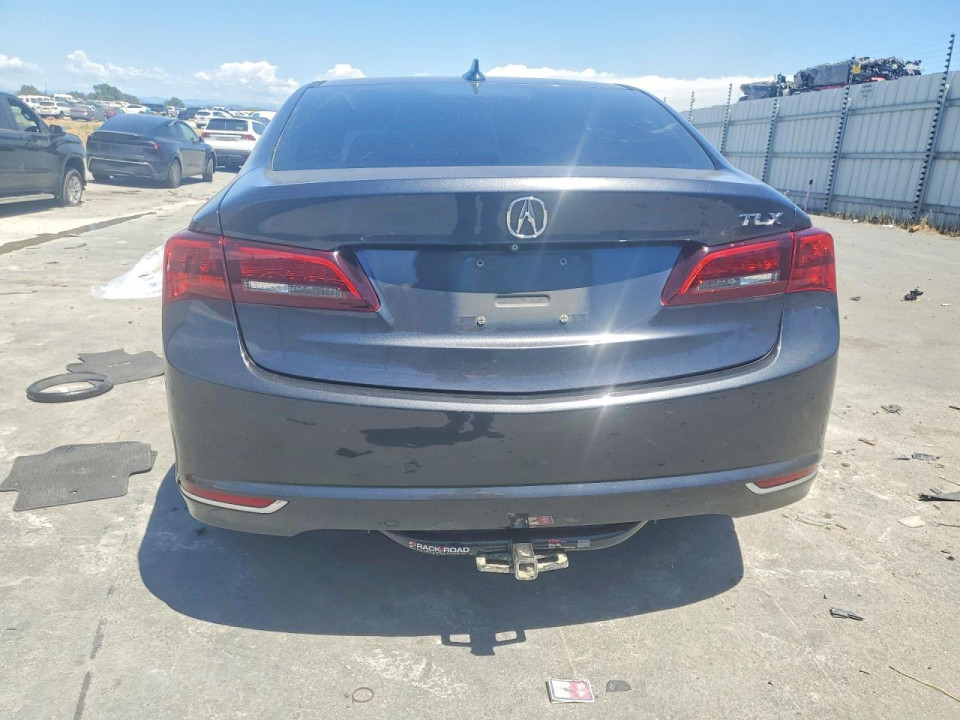 Acura TLX 2016 з аукціону Copart