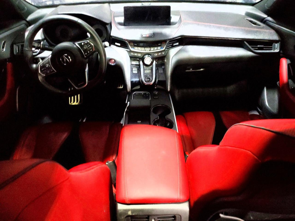 Acura TLX 2023 з аукціону Copart
