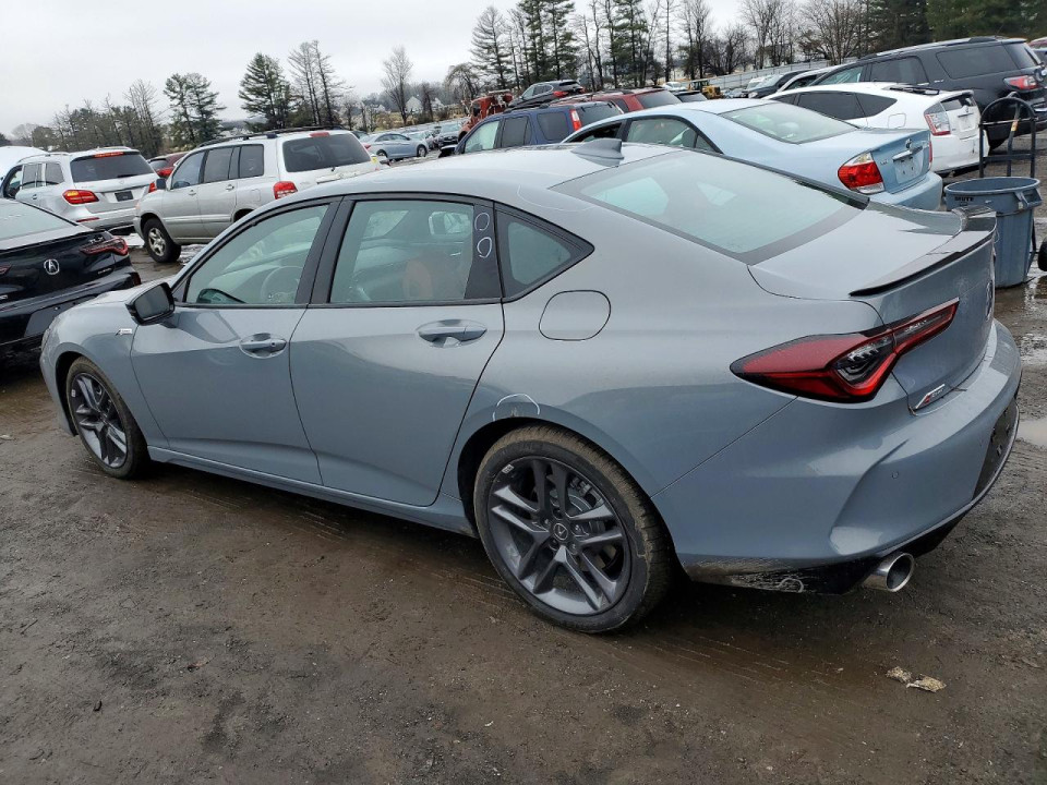 Acura TLX 2025 з аукціону Copart