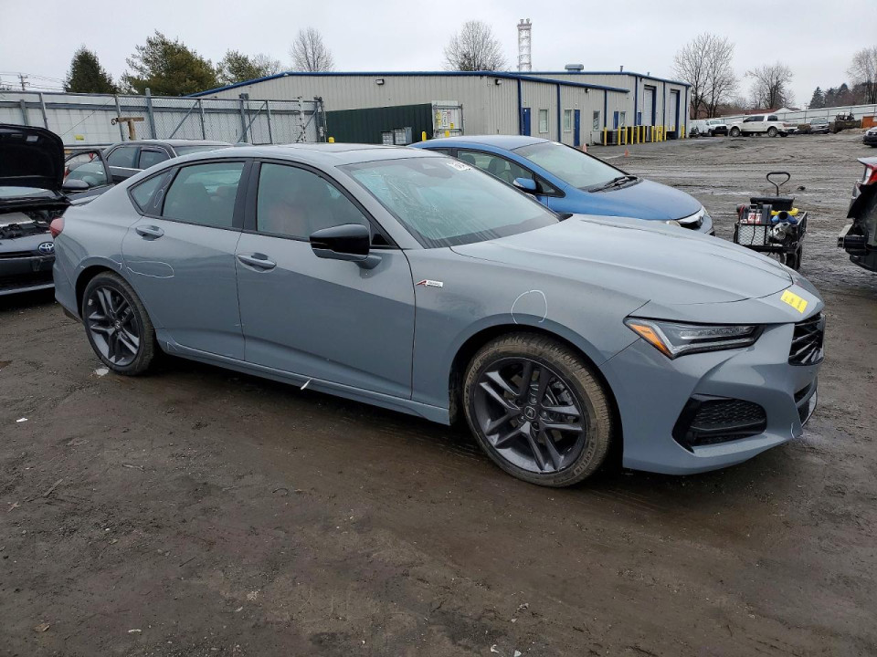 Acura TLX 2025 з аукціону Copart