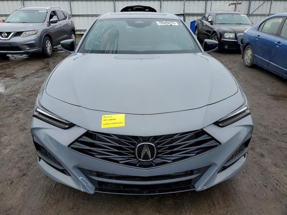 Acura TLX 2025 з аукціону Copart
