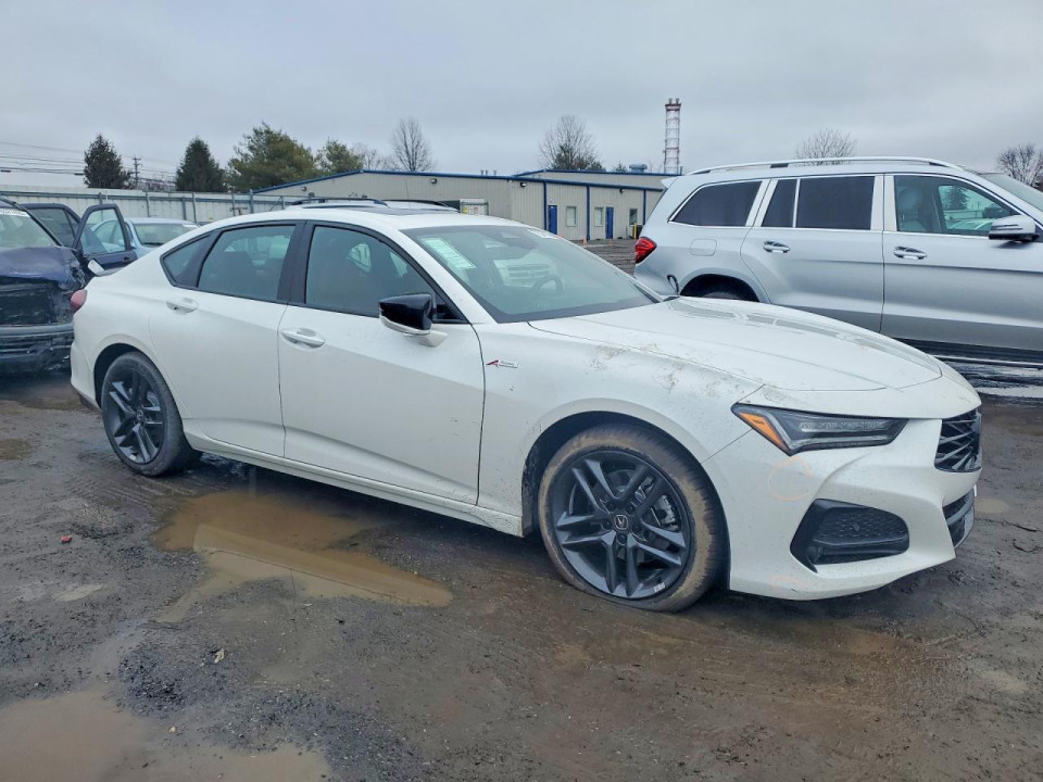 Acura TLX 2025 з аукціону Copart