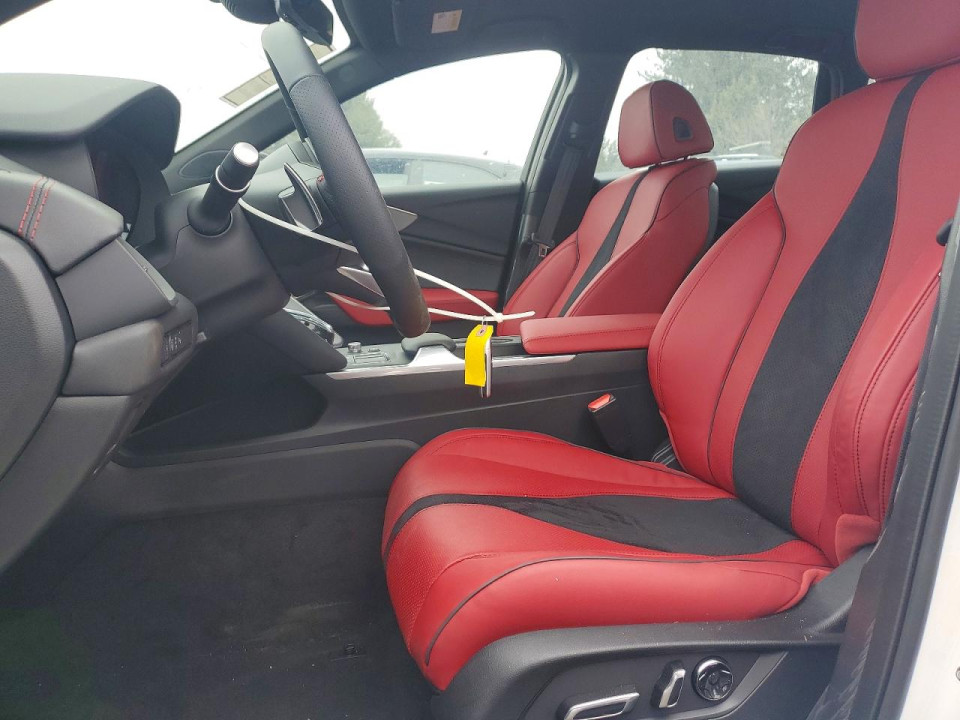 Acura TLX 2025 з аукціону Copart