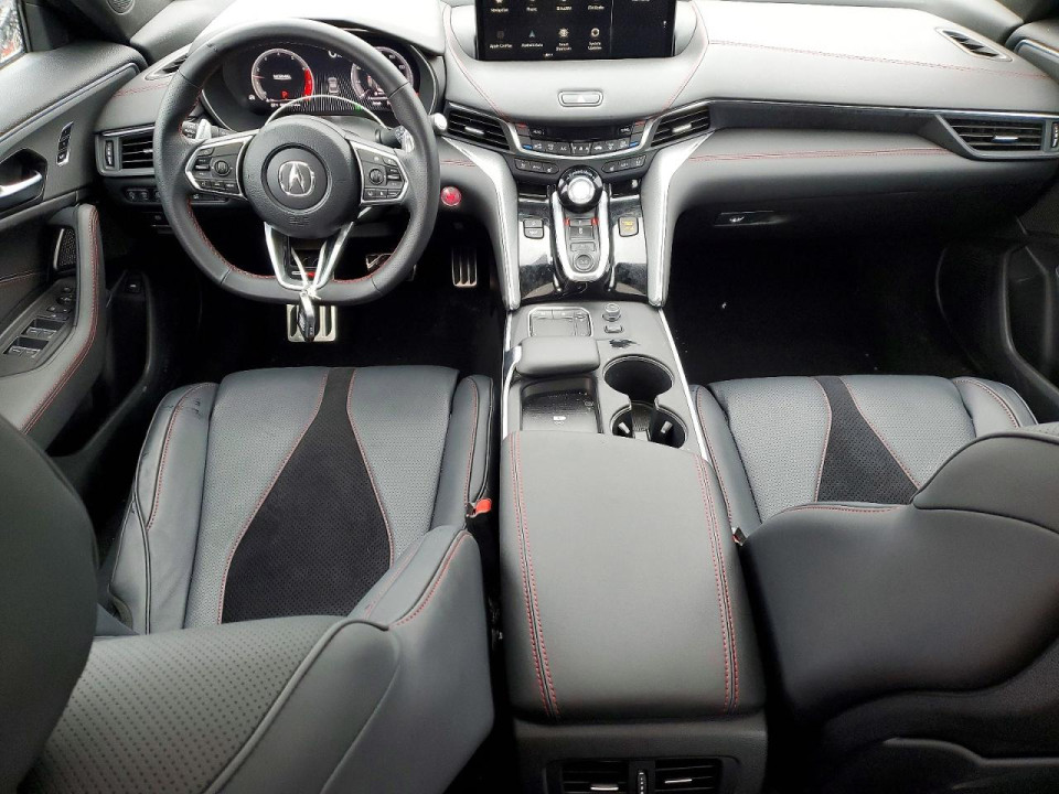 Acura TLX 2025 з аукціону Copart