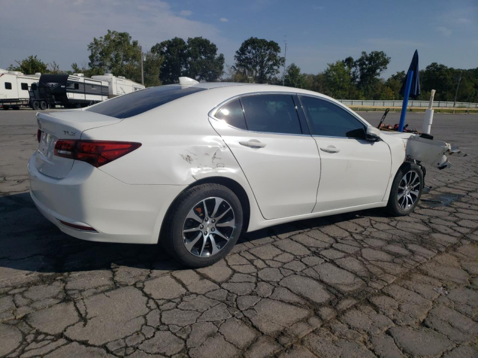 Acura TLX 2015 з аукціону Copart