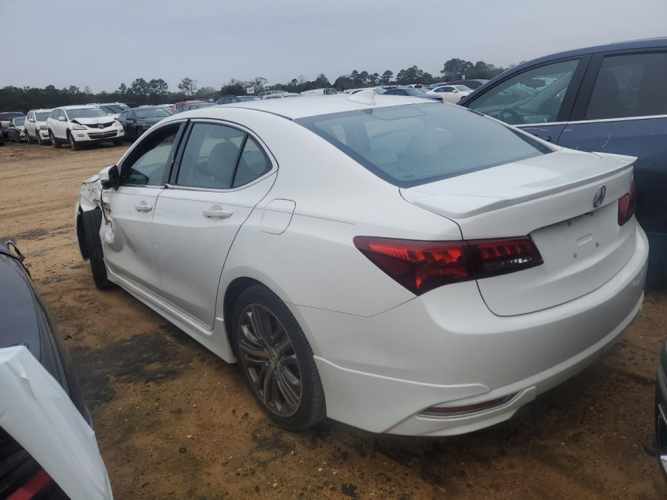 Acura TLX 2015 з аукціону Copart