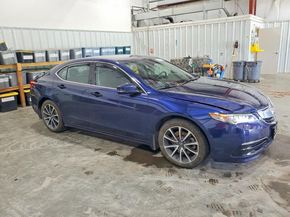 Acura TLX 2017 з аукціону Copart