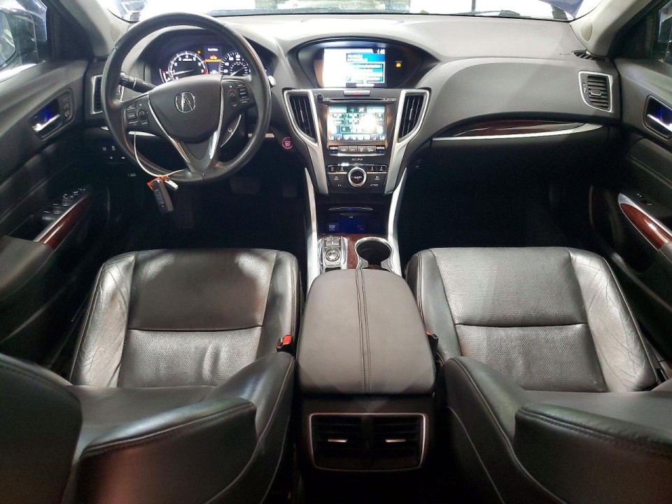 Acura TLX 2017 з аукціону Copart