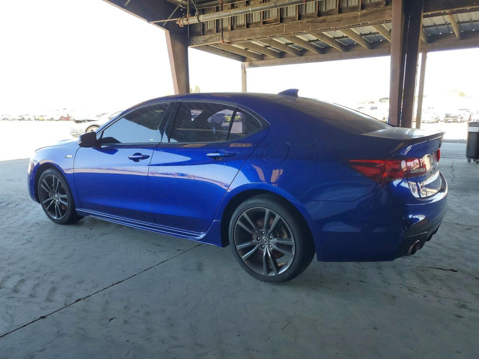 Acura TLX 2018 з аукціону Copart