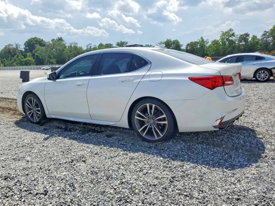 Acura TLX 2019 з аукціону Copart