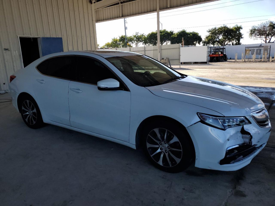 Acura TLX 2015 з аукціону Copart