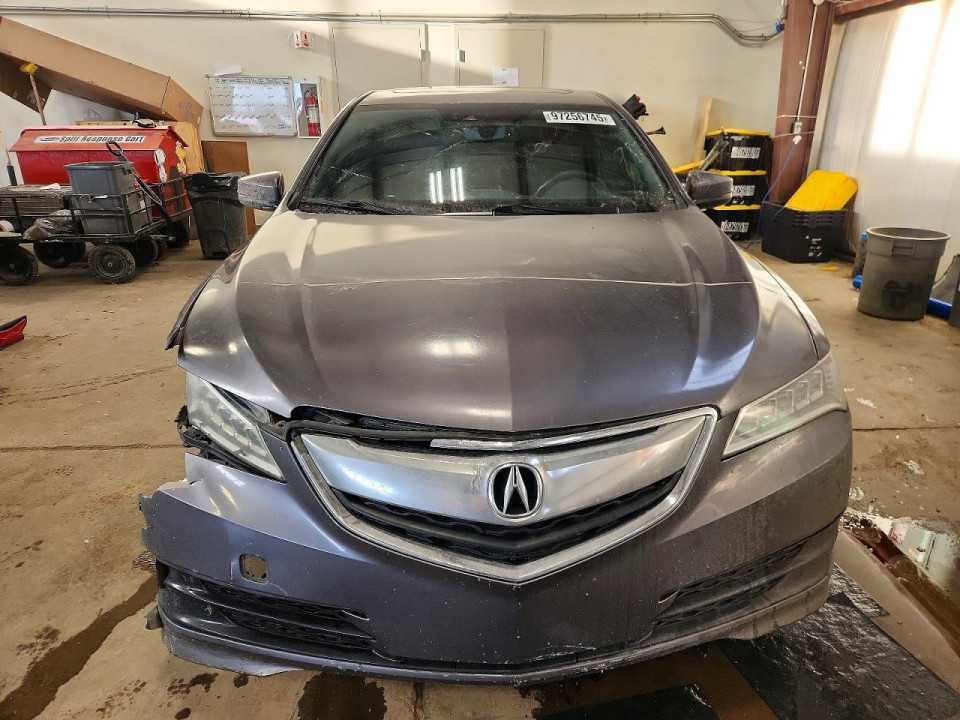 Acura TLX 2017 з аукціону Copart