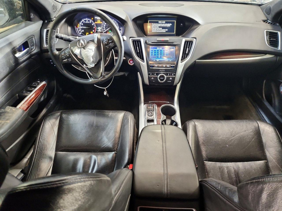 Acura TLX 2017 з аукціону Copart