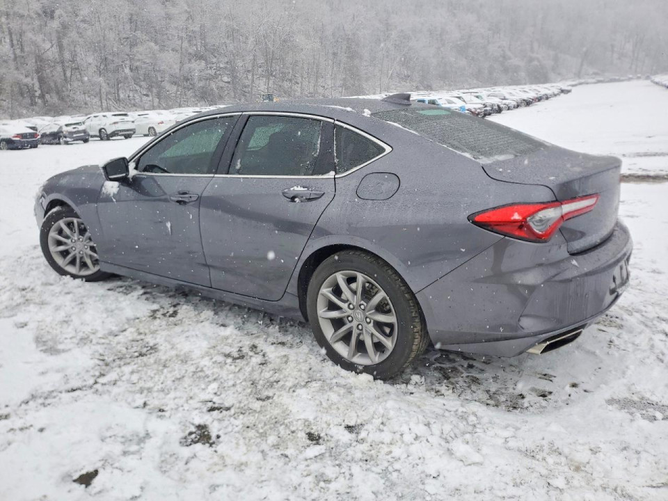 Acura TLX 2023 з аукціону Copart