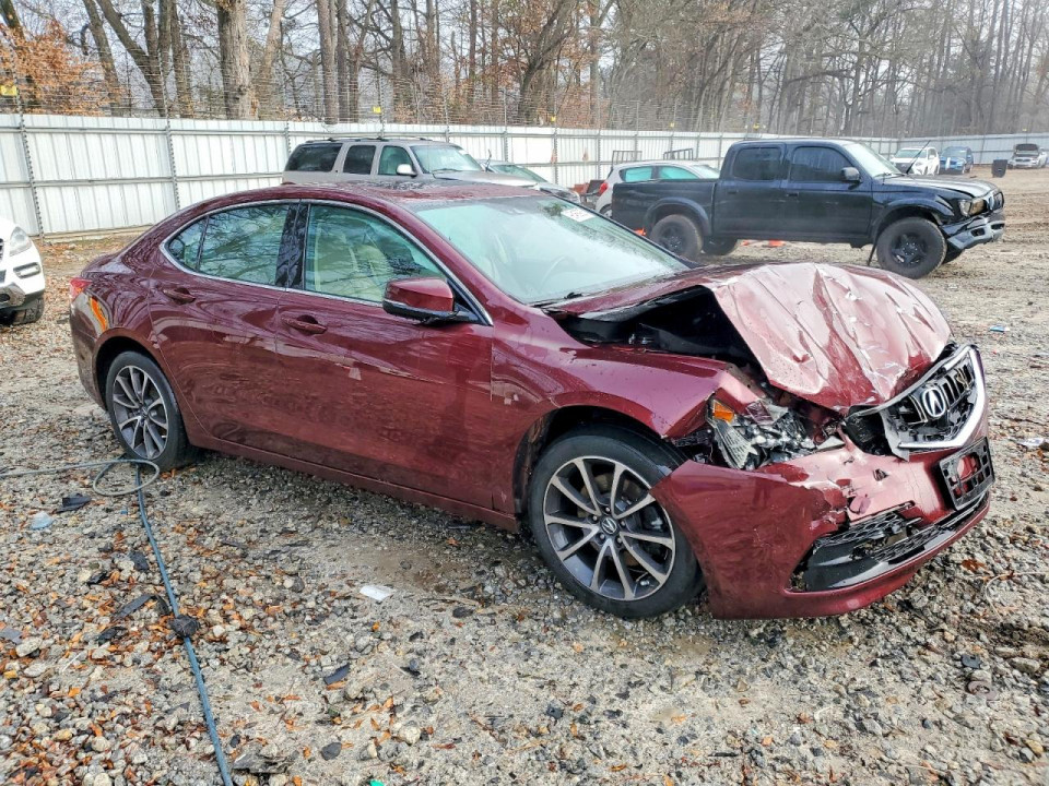 Acura TLX 2015 з аукціону Copart