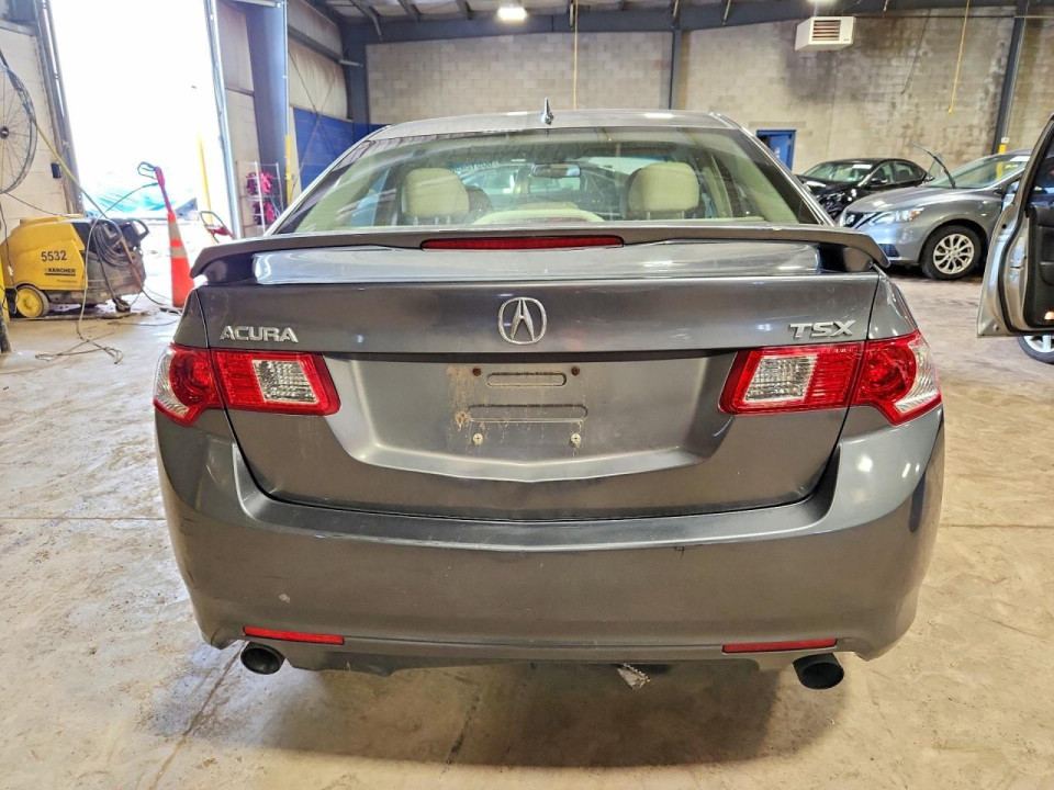 Acura TSX 2010 з аукціону Copart