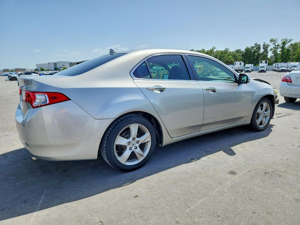 Acura TSX 2010 з аукціону Copart