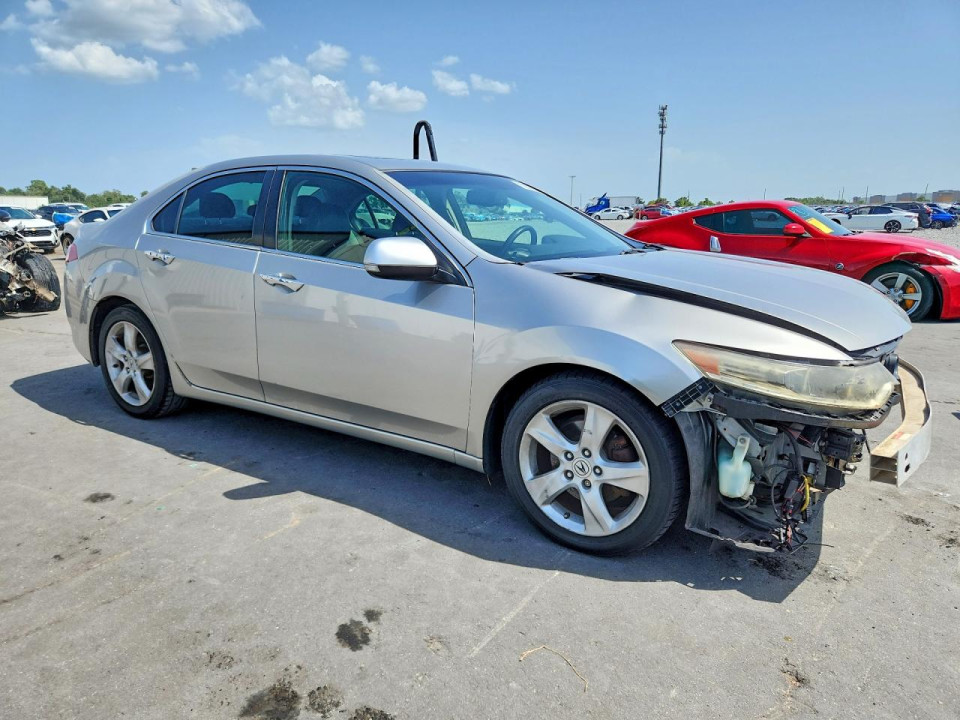 Acura TSX 2010 з аукціону Copart