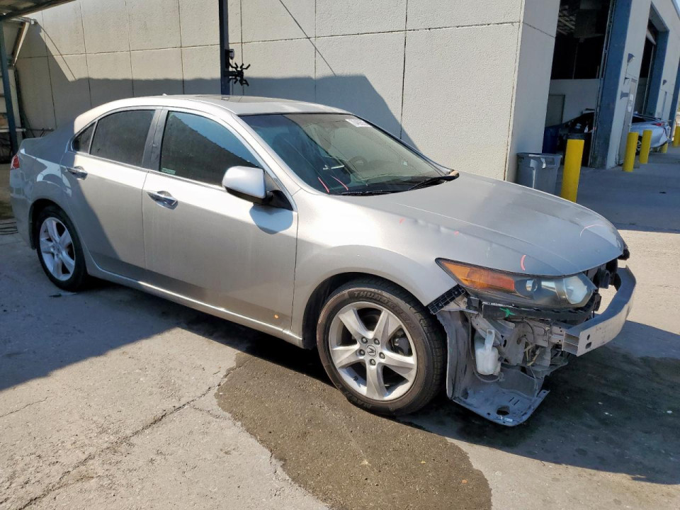 Acura TSX 2010 з аукціону Copart