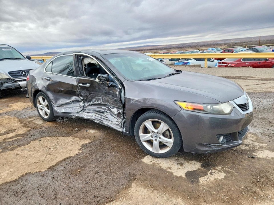 Acura TSX 2010 з аукціону Copart