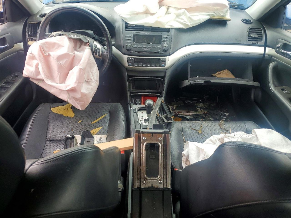 Acura TSX 2005 з аукціону Copart